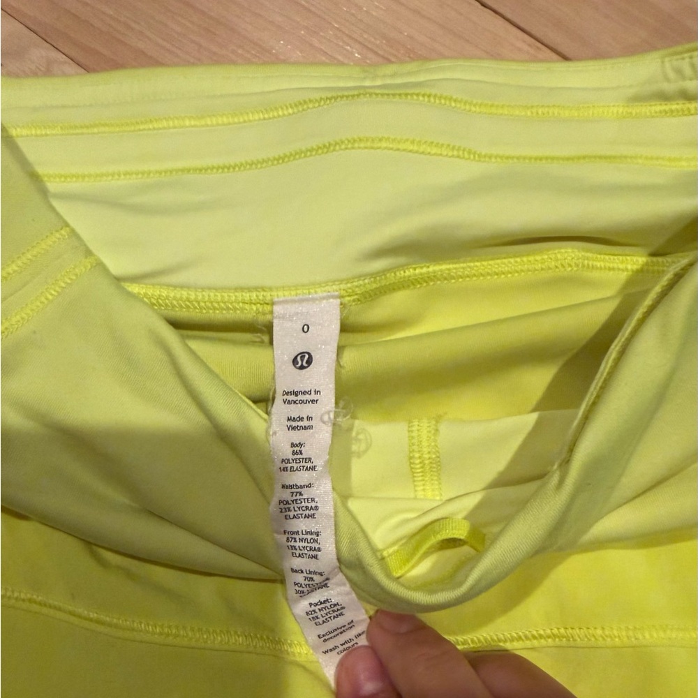 LULULEMON SKIRT - Size 0! Neon yellow! - Picture 2 of 5